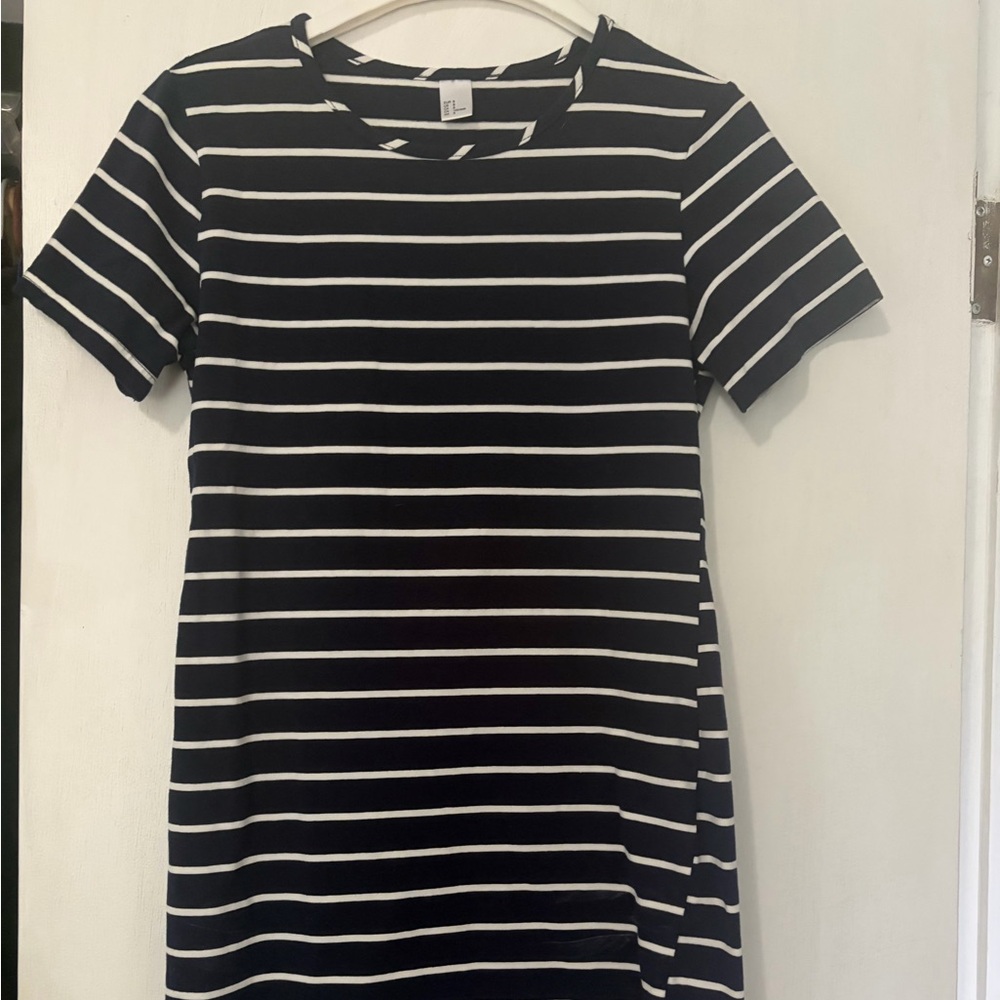 Blue and Whie Striped Body Con t-shirt dress